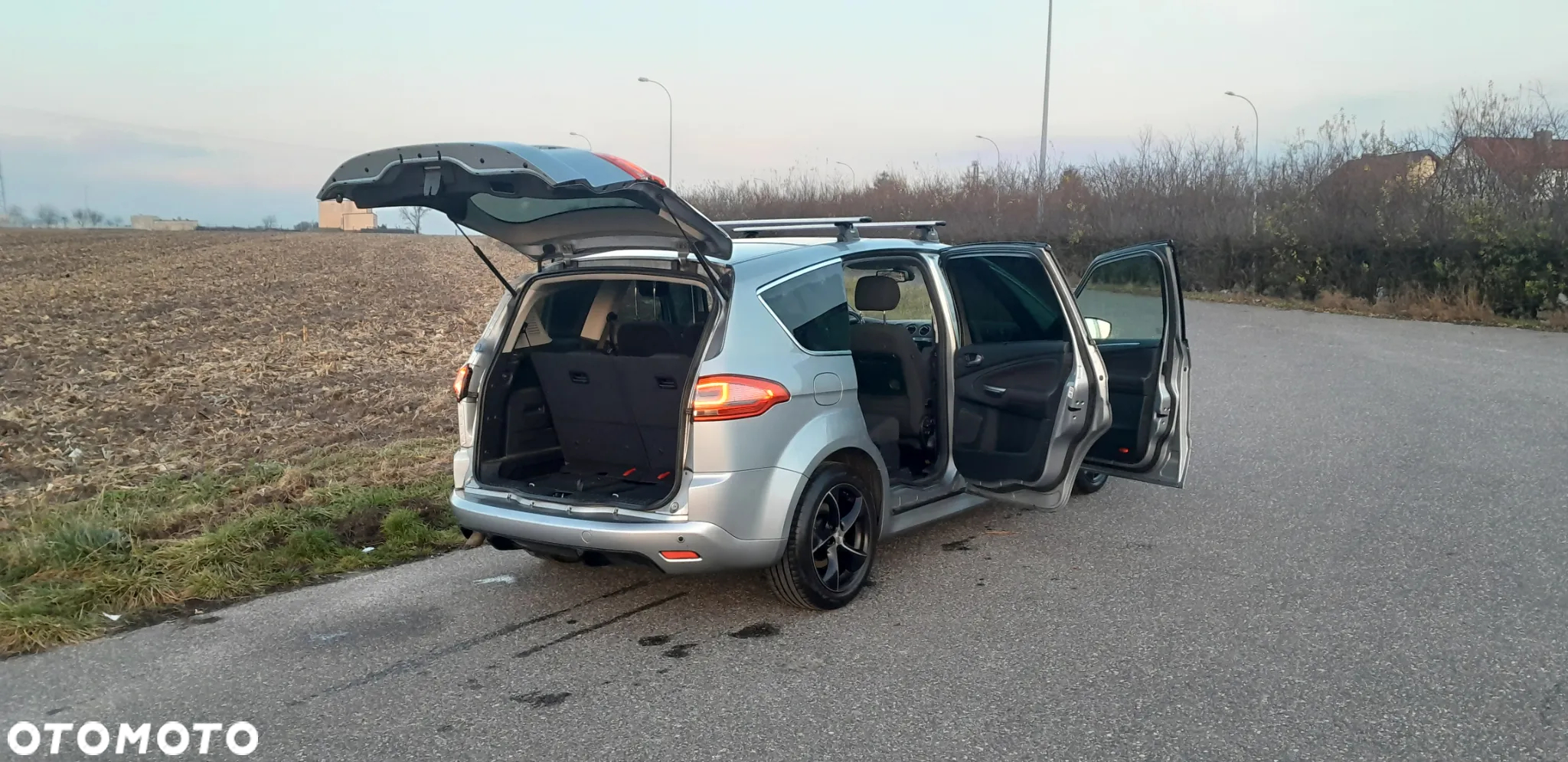 Ford S-Max 2.0 TDCi DPF Champions Edition - 4