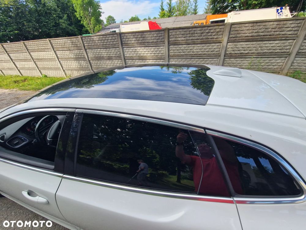Volvo V40 D2 Momentum - 25