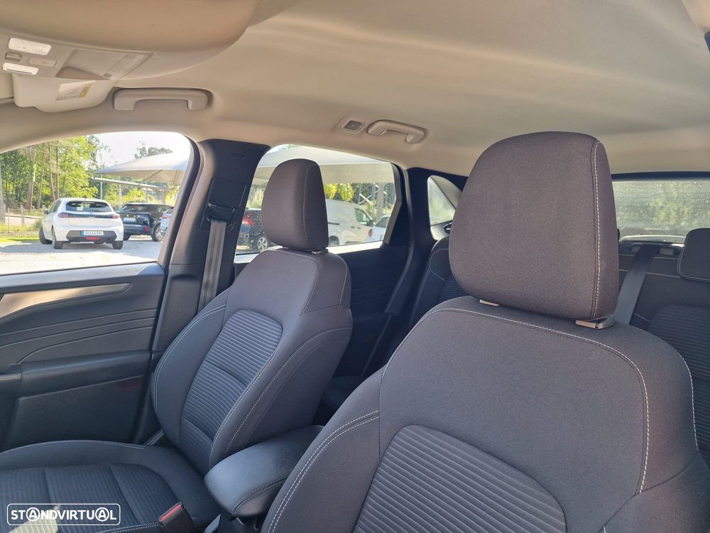 Ford Kuga 1.5 TDCi EcoBlue Titanium - 15