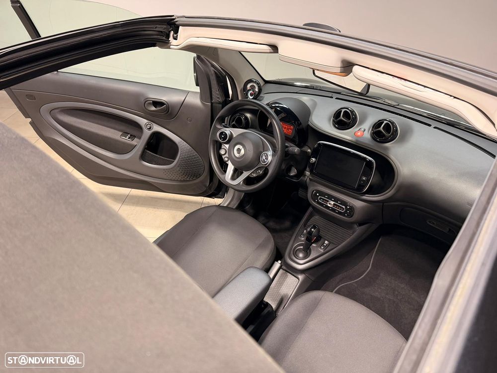 Smart Fortwo Cabrio Drive Passion - 11