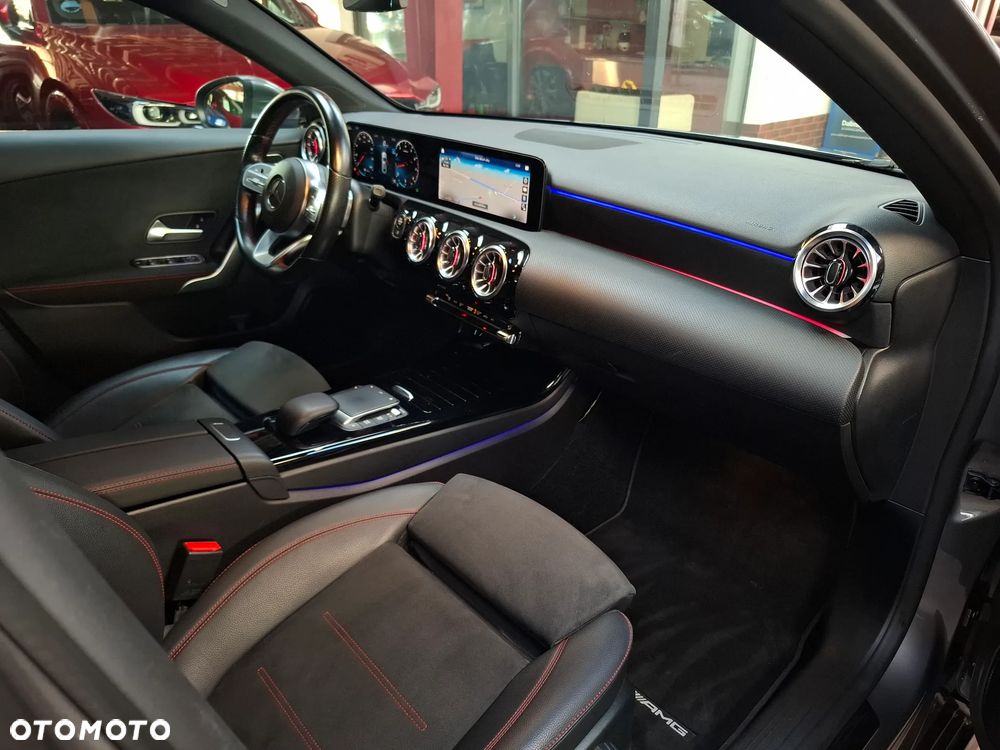 Mercedes-Benz A-Class 2020 photo 4