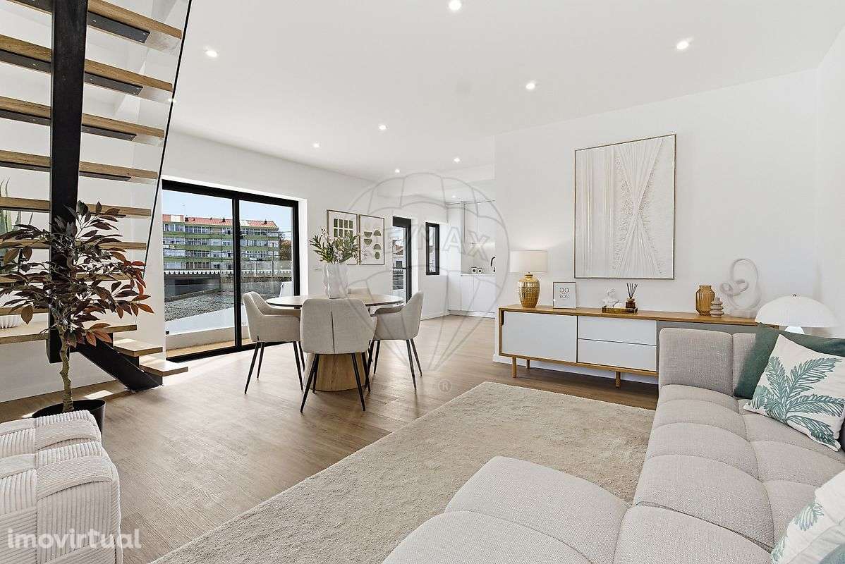 Moradia T2 para venda - Grande imagem: 2/29