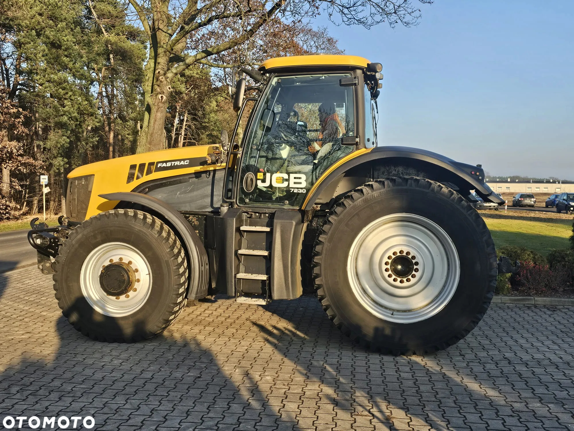 JCB Fastrac 7230 - 5
