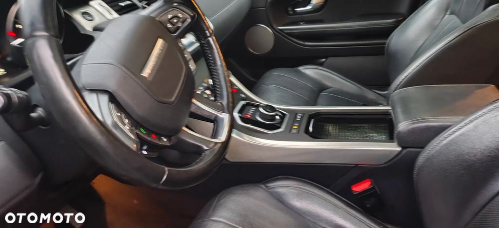 Land Rover Range Rover Evoque - 25