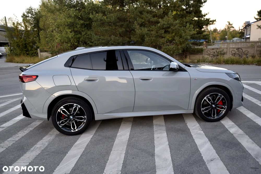BMW X2 - 12