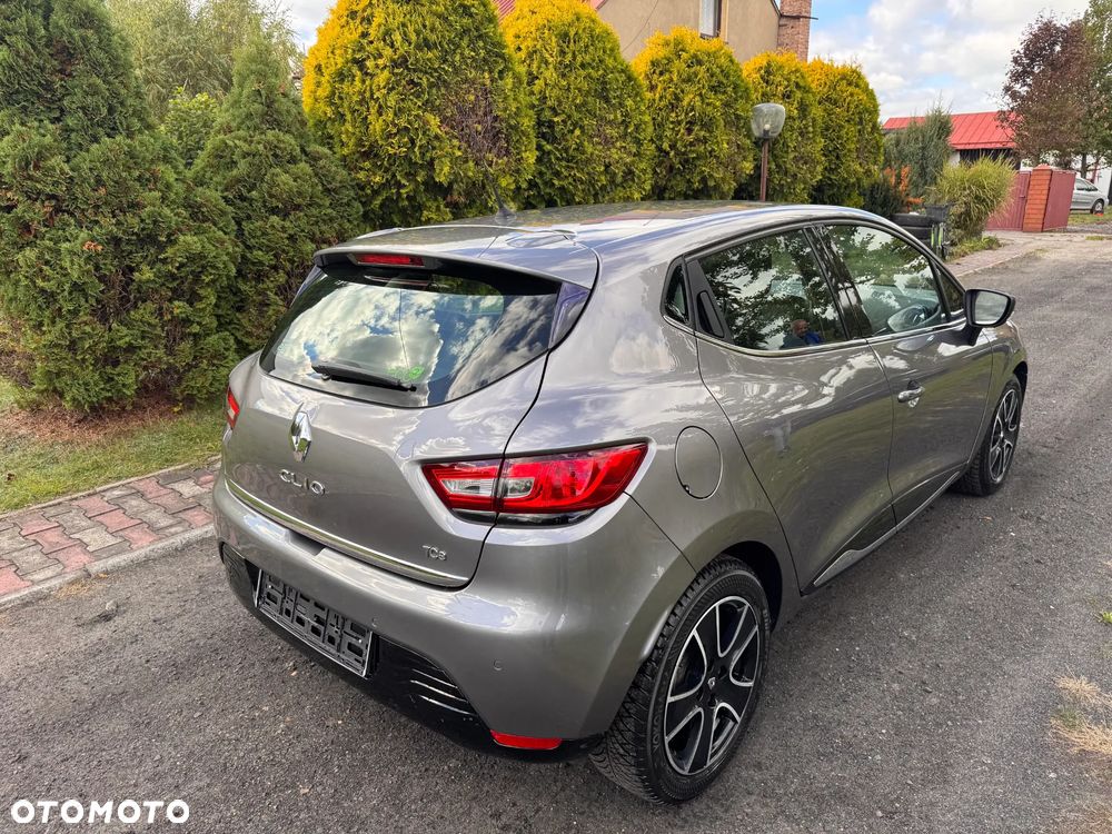 Renault Clio - 15