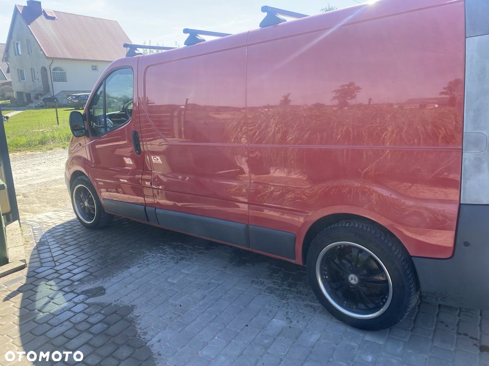 Opel Vivaro - 2