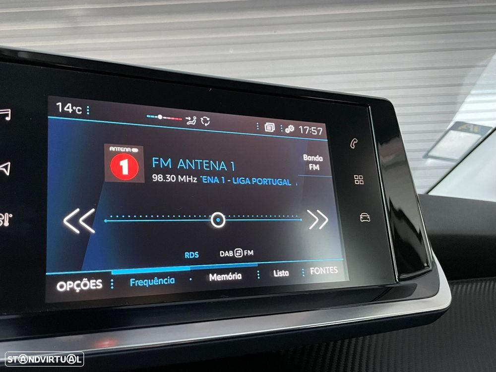 Peugeot 208 1.2 PureTech Active Pack - 21