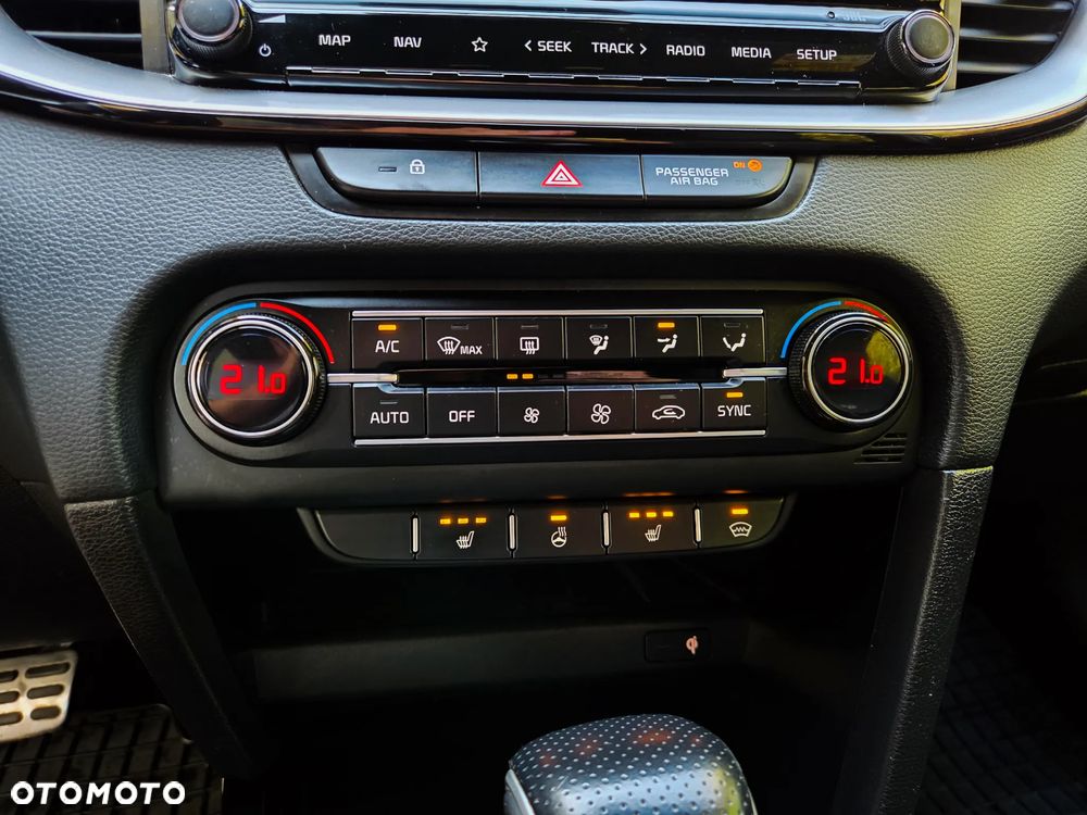 Kia ProCeed 1.5 T-GDI mHEV GT Line DCT - 33