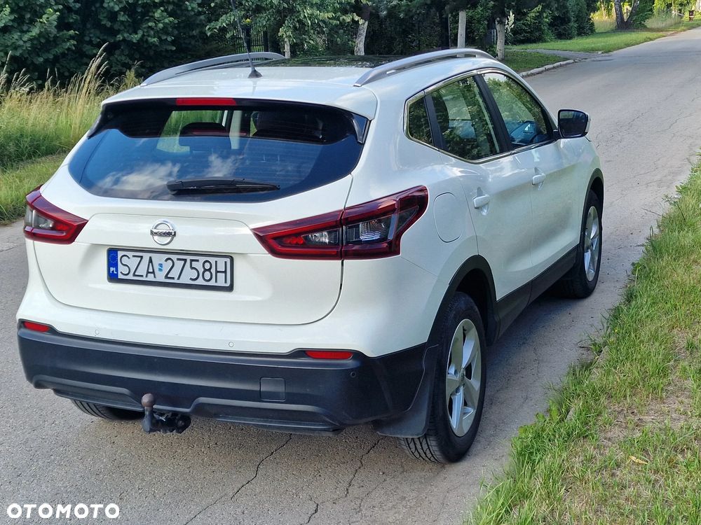 Nissan Qashqai 1.5 dCi DCT ACENTA - 11