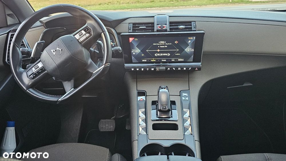 DS Automobiles DS 7 Crossback 1.6 PureTech Performance Line + - 9