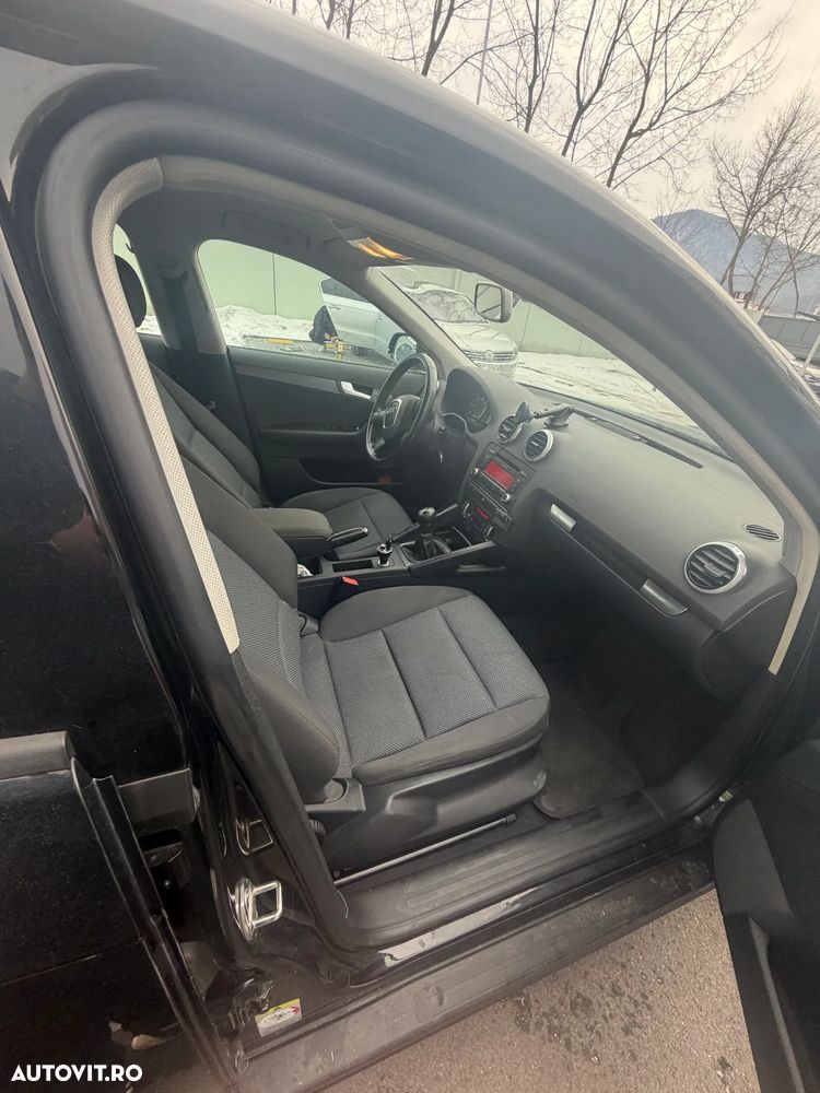 Audi A3 ack 1.6 TDI Attraction - 8