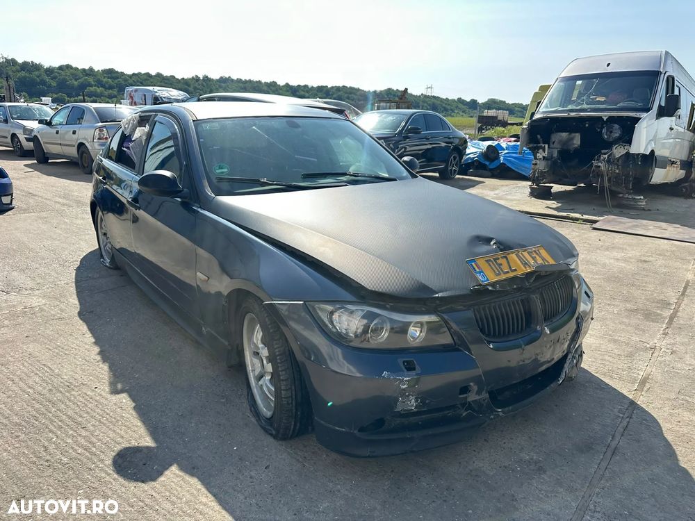 Dezmembrari BMW 320i N46 / E90 - 2
