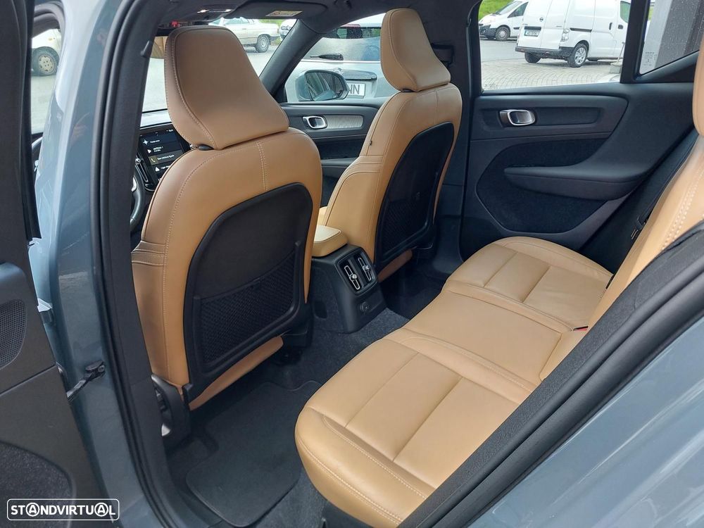 Volvo XC 40 1.5 T5 PHEV Inscription - 13