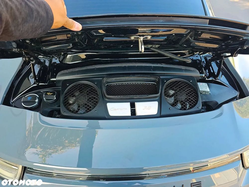 Porsche 911 Carrera 4S PDK - 11