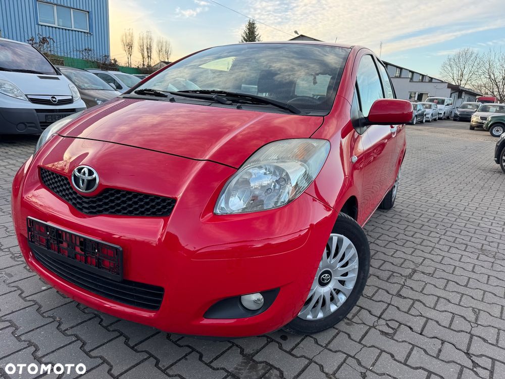 Toyota Yaris 1.0 Premium EU6 - 1