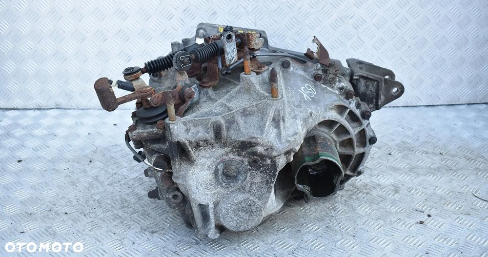 SKRZYNIA BIEGÓW 2.0 DI-D - MITSUBISHI OUTLANDER II - 4