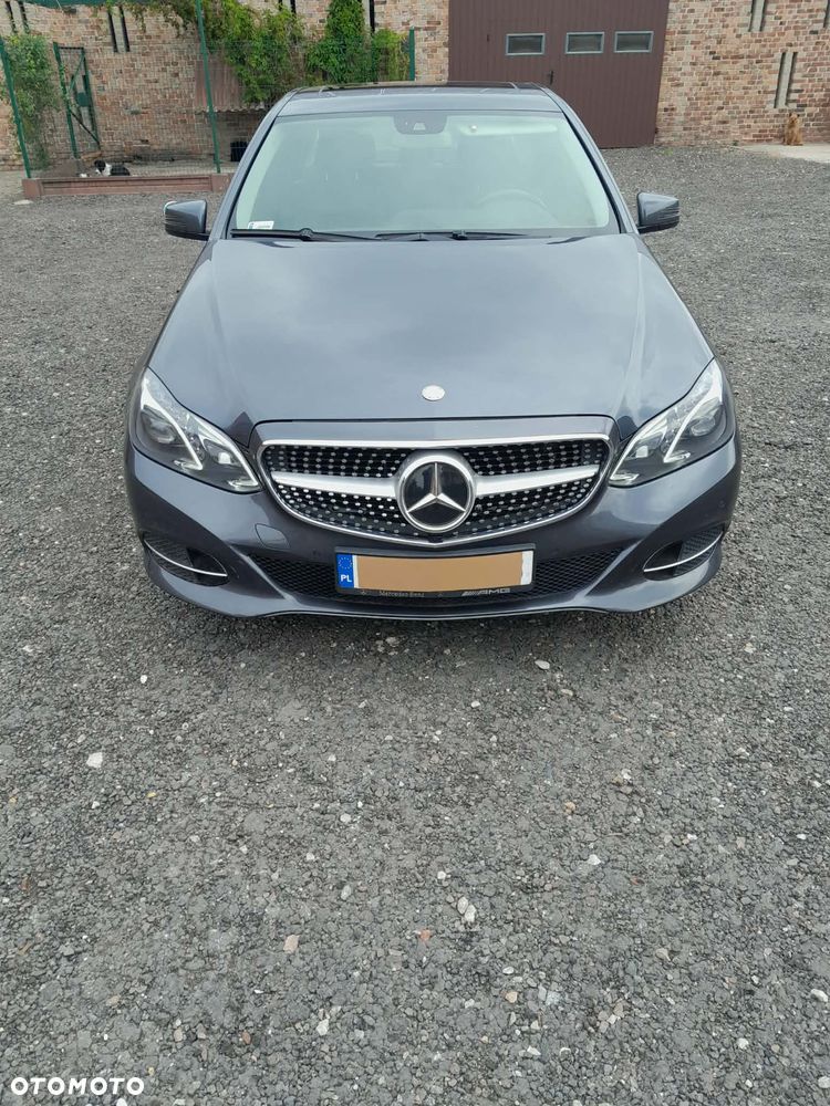 Mercedes-Benz Klasa E 250 CDI DPF BlueEFFICIENCY 7G-TRONIC Elegance - 13