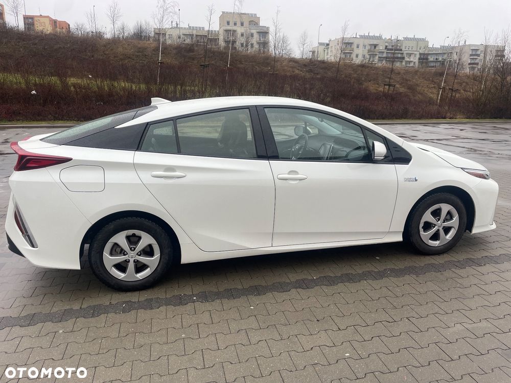 Toyota Prius 1.8 Hybrid Prestige - 12
