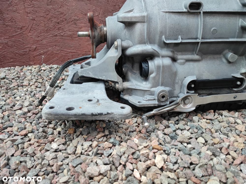 BMW F01N / F06 / F07 / F10 / F11 / F12 / F13 ORYGINALNA KOMPLETNA AUTOMATYCZNA SKRZYNIA BIEGÓW GA8HP70Z - X6F + KONWERTER DO SILNIKÓW GAMY N57D35Z 535D / 4.0D O NR. 7 646 108 / 8 742 498 OEM W BDB STANIE - 4