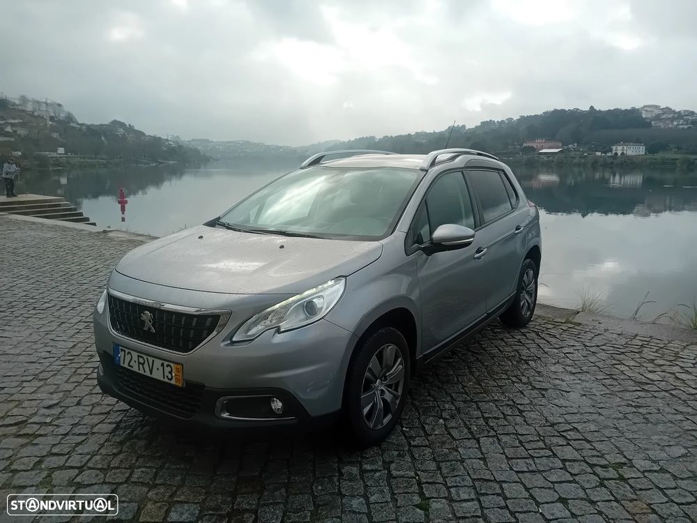 Peugeot 2008 1.6 BlueHDi Style - 9