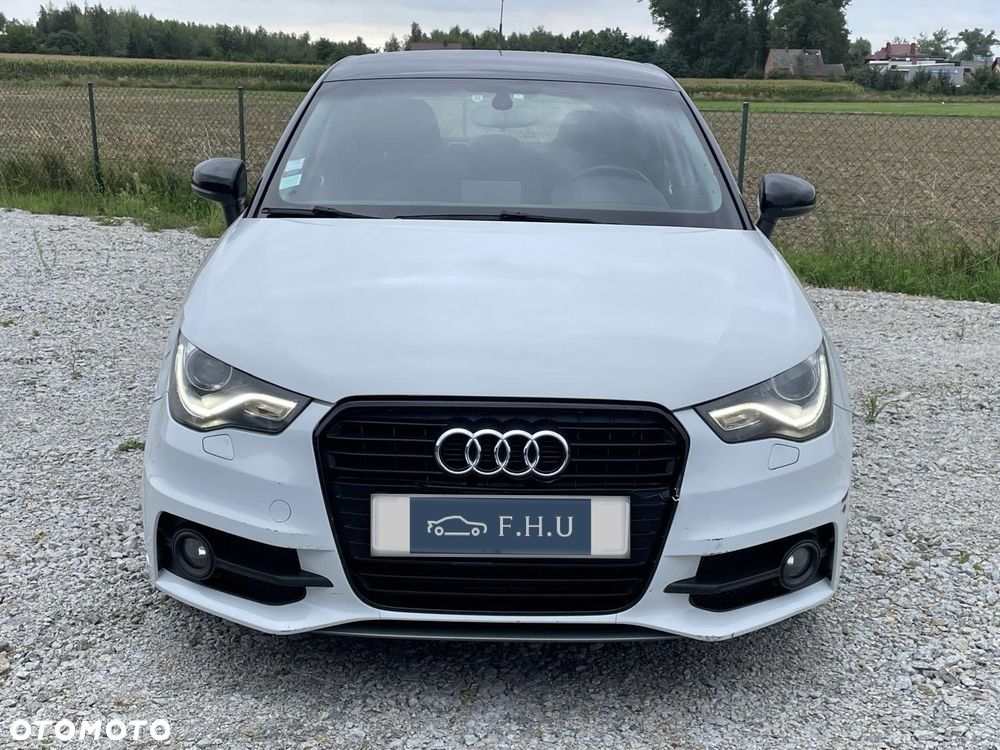 Audi A1 Sportback 1.6 TDI S line edition - 2