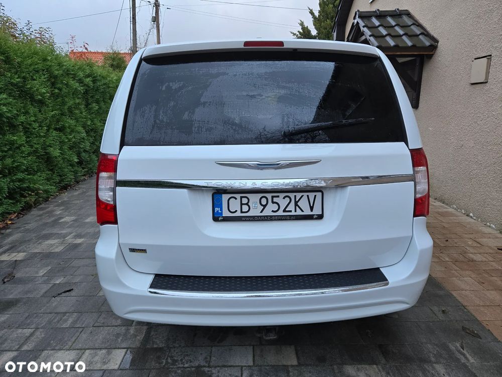 Chrysler Town & Country 3.6 Touring - 5