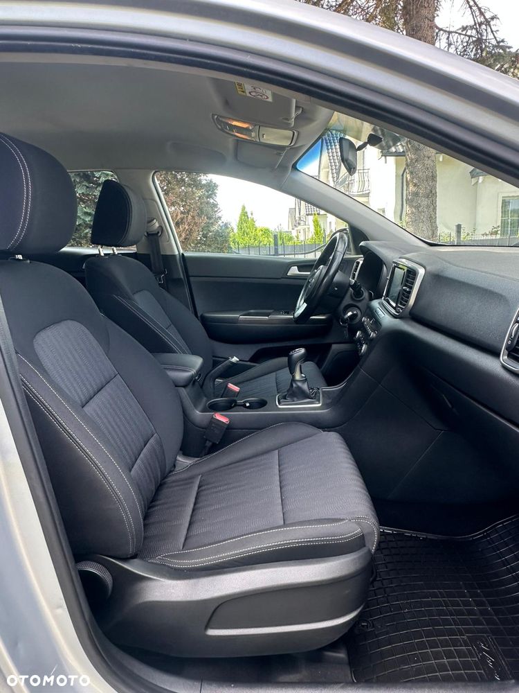 Kia Sportage 1.6 T-GDI Business Line 4WD - 35