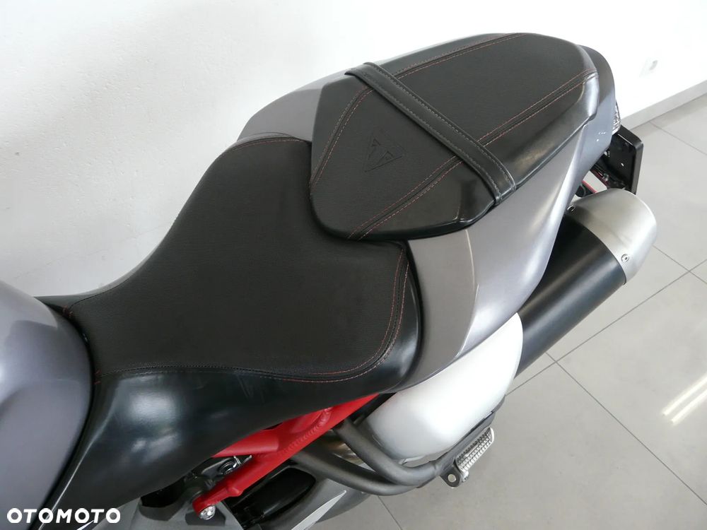 Triumph Speed Triple - 23
