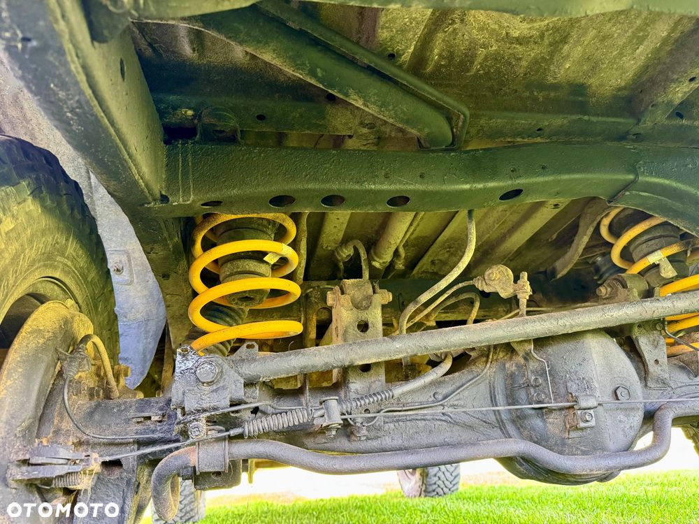 Toyota Land Cruiser HDJ80 - 31
