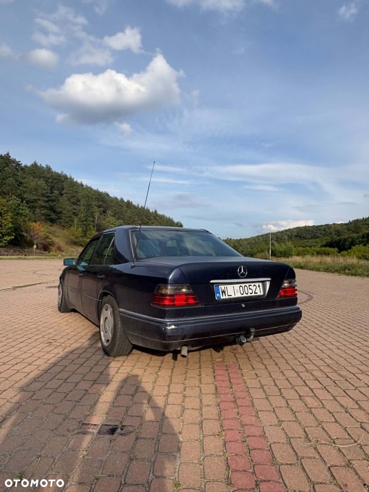 Mercedes-Benz W124 (1984-1993) - 2