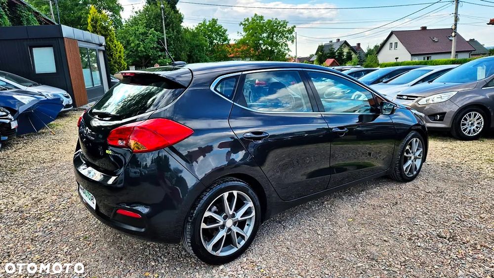 Kia Ceed 1.6 GDI XL - 11