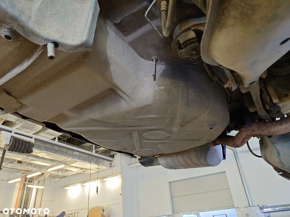 Mercedes-Benz CLK - 25