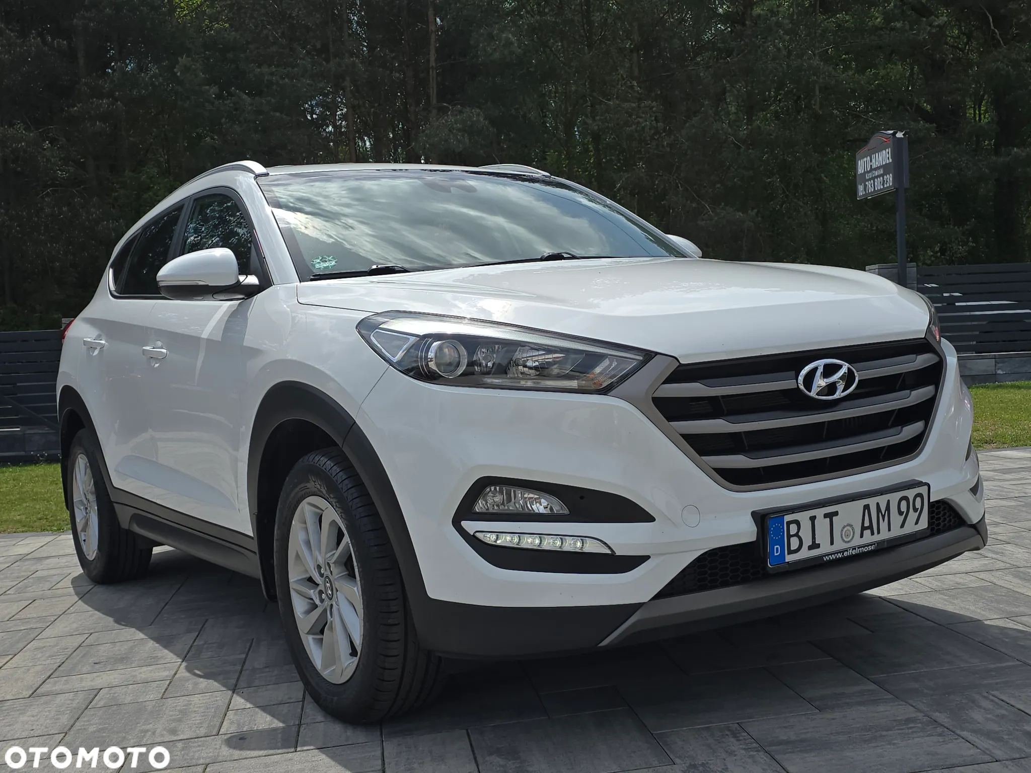 Hyundai Tucson 1.7 CRDI BlueDrive Style 2WD - 7