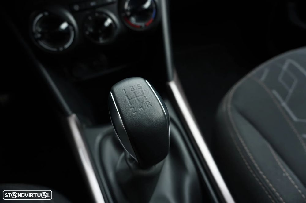 Peugeot 2008 1.4 HDi Active - 33