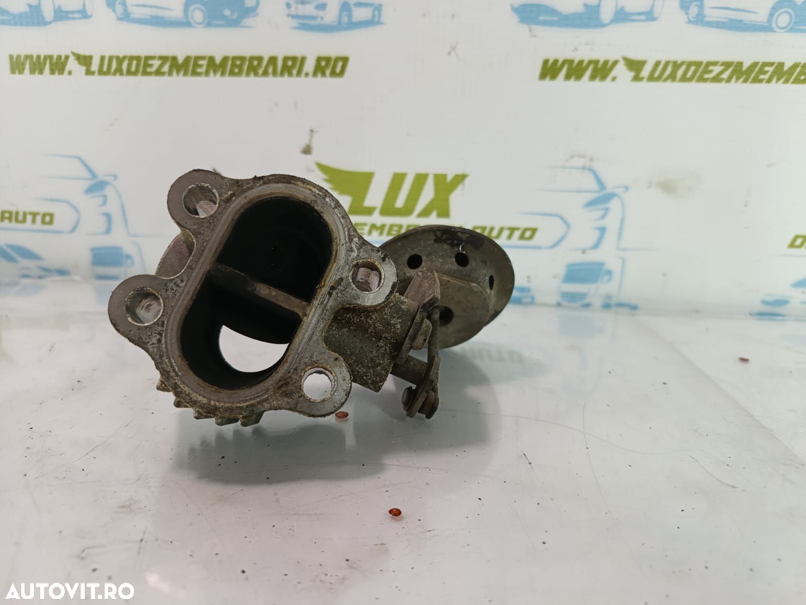 EGR  2.2 d 2ad-fhv 25680-26030 Toyota RAV4 5 (XA30) - 1