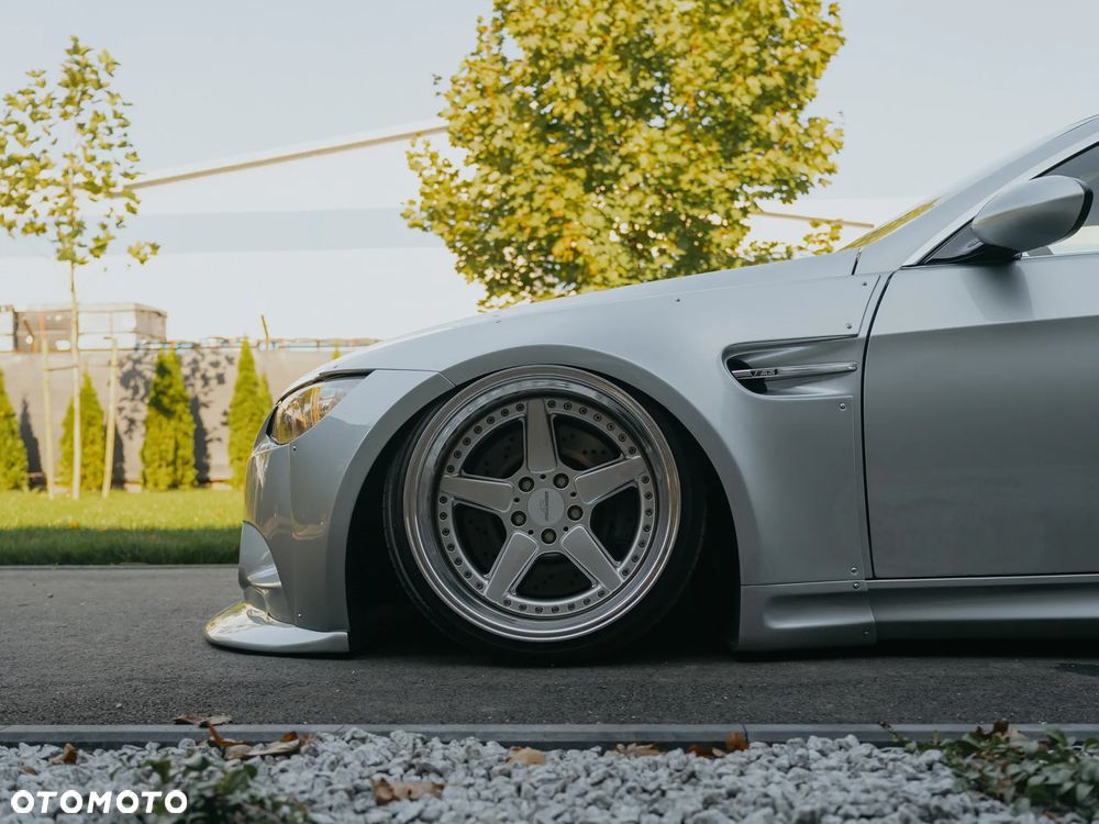 BMW M3 Standard - 8