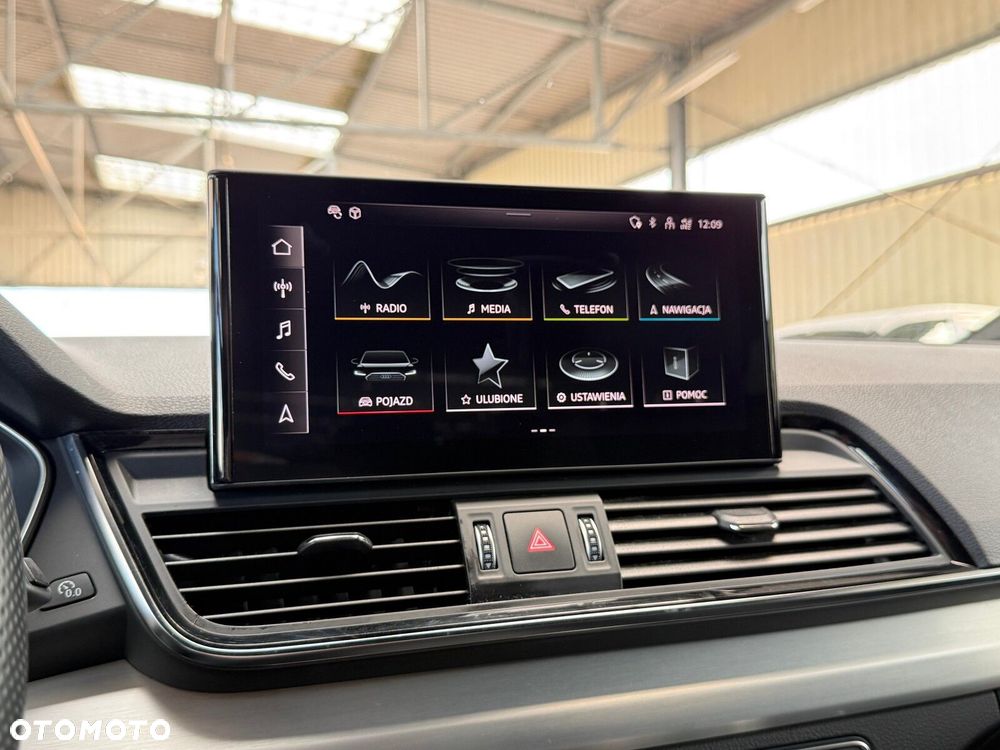 Audi Q5 Sportback - 30