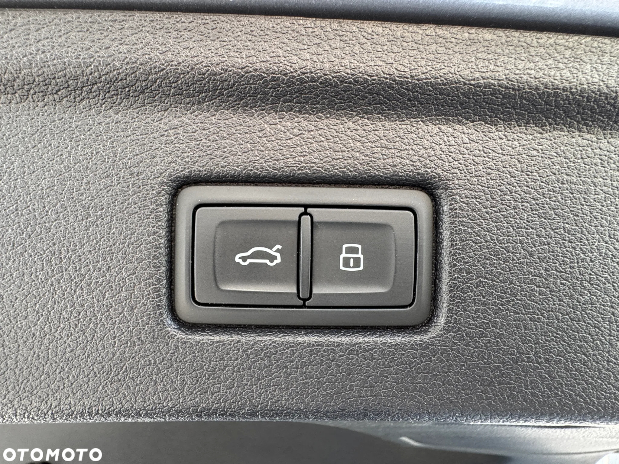 Audi A5 40 TFSI S tronic - 29
