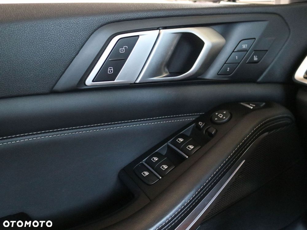 BMW X5 xDrive30d sport - 29