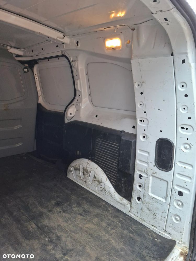 Citroën BERLINGO - 20