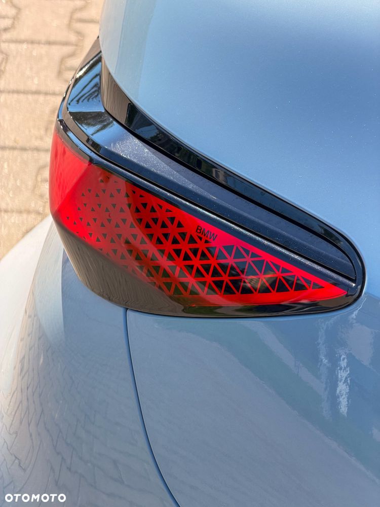 BMW Seria 7 730d xDrive mHEV - 22