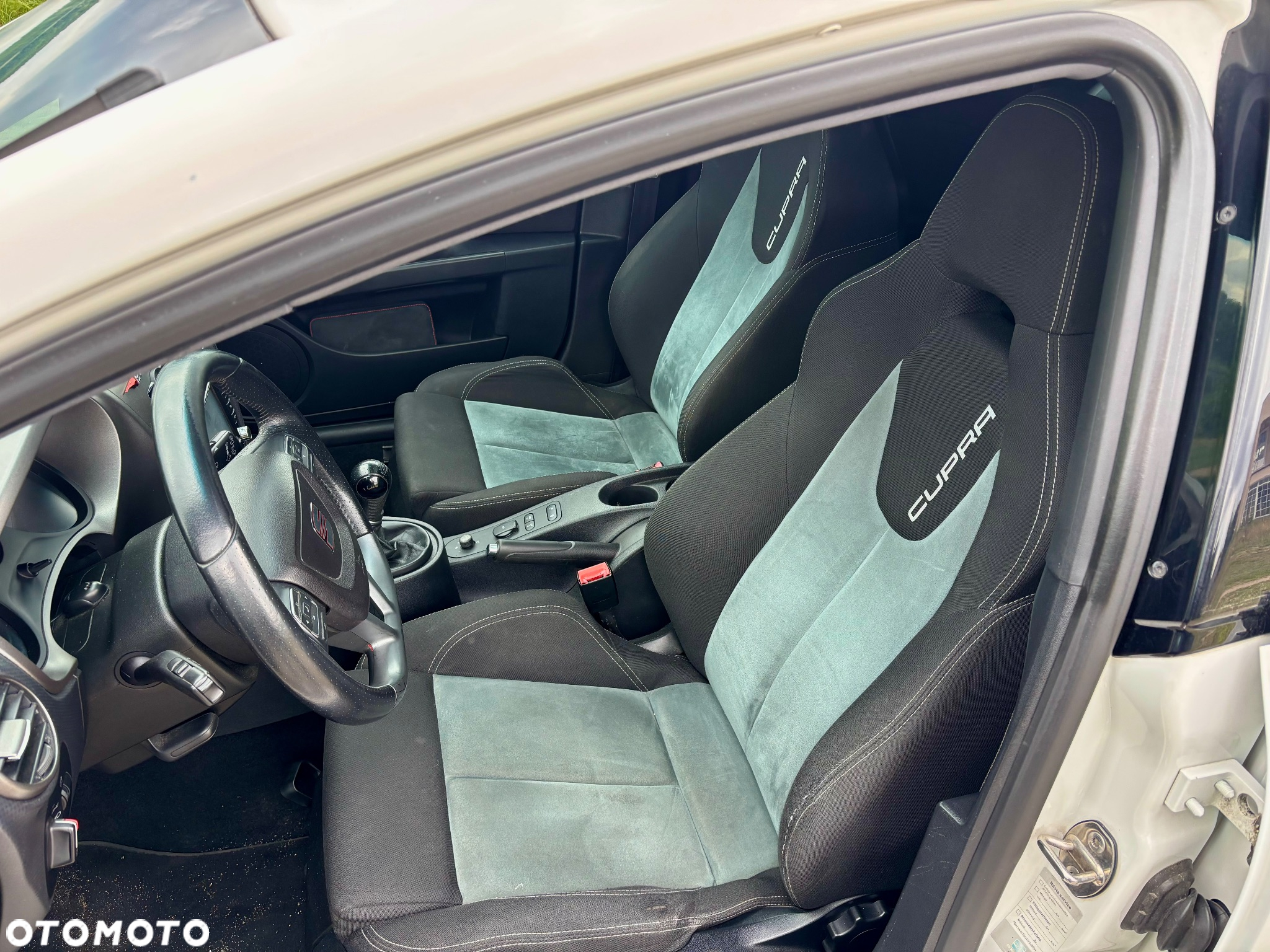 Seat Leon 2.0 T FSI Cupra R - 23