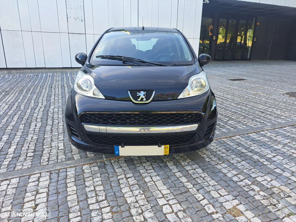 Peugeot 107 1.0 Urban - 11