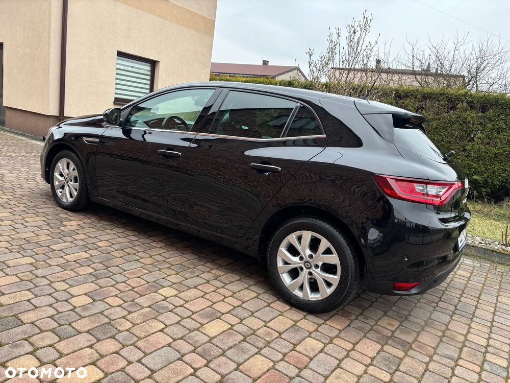 Renault Megane ENERGY TCe 140 EDC LIMITED - 8