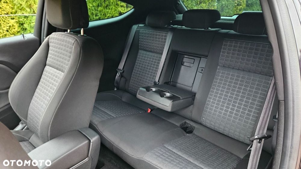 Opel Astra IV GTC 1.6 T SIDI Sport S&S - 26