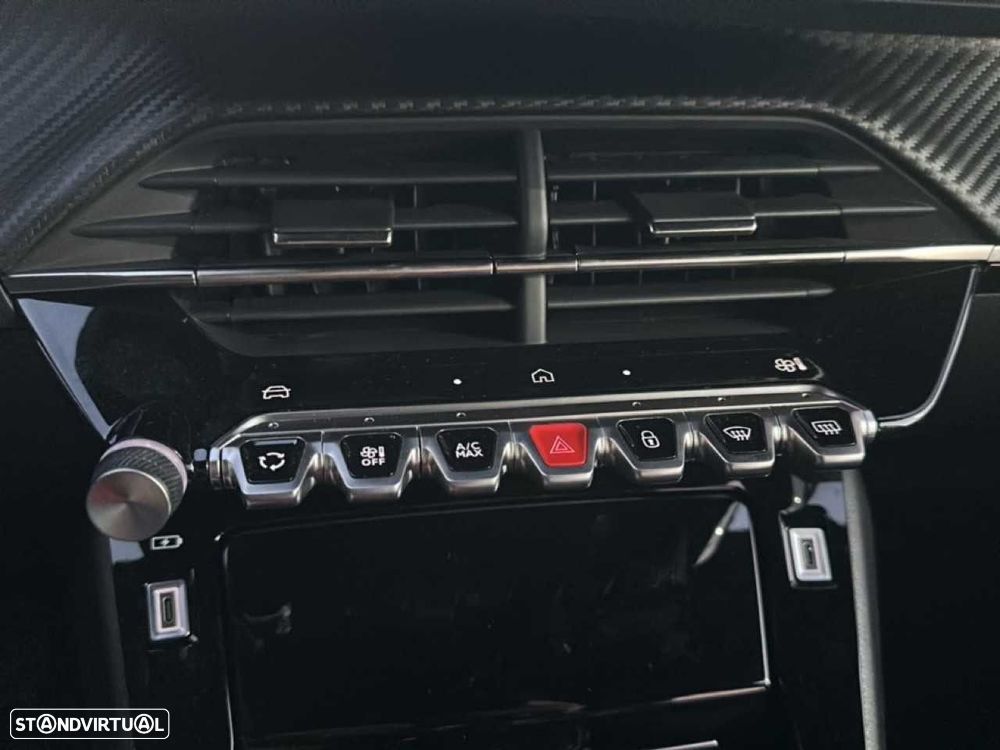 Peugeot 2008 1.2 PureTech Allure - 15