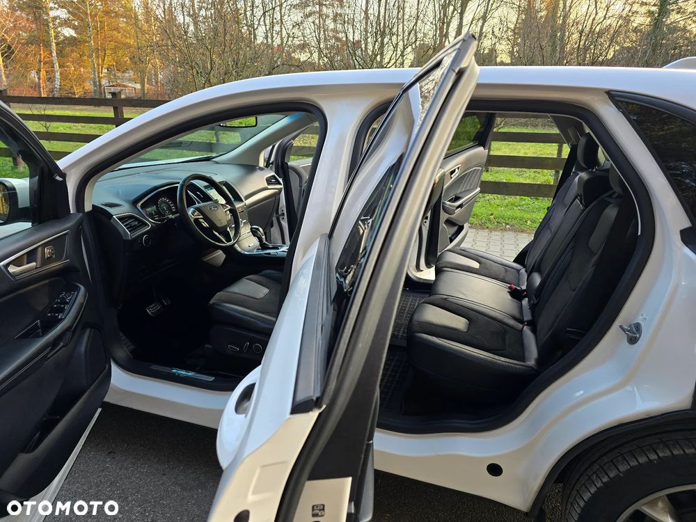 Ford Edge 2.0 TDCi Bi-Turbo 4x4 ST-LINE - 19