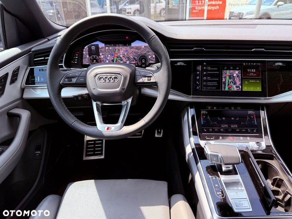 Audi Q8 - 16