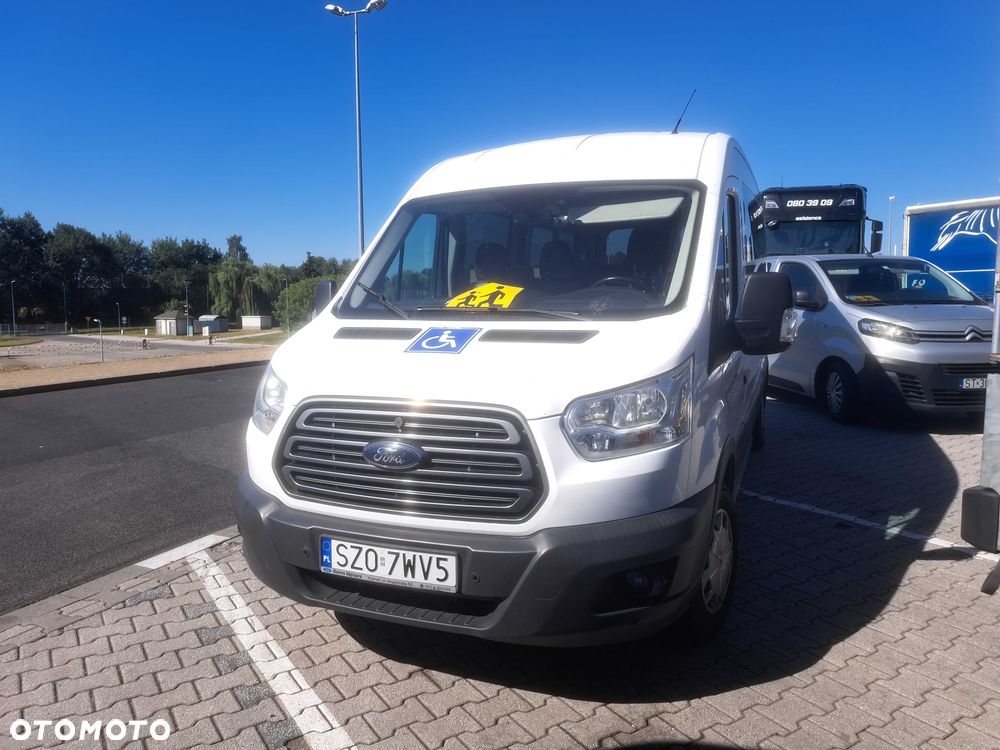 Ford Transit - 1